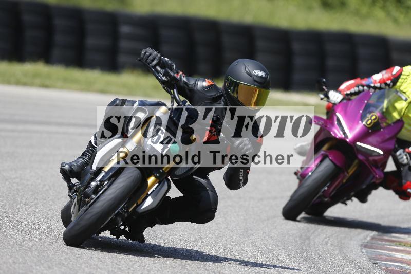 /15 13.05.2025 Max Racing ADR/Gruppe gruen/64